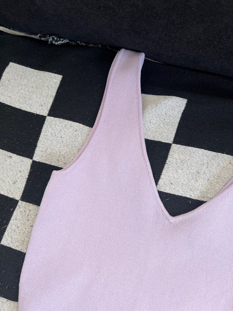 Purple knitted top (Category: Shirts) located in Paranaque City. Submitted by pattypops (Listing ID 1349813343, Image 3). Description: Cutesy Bardot purple knitted top XXS.
