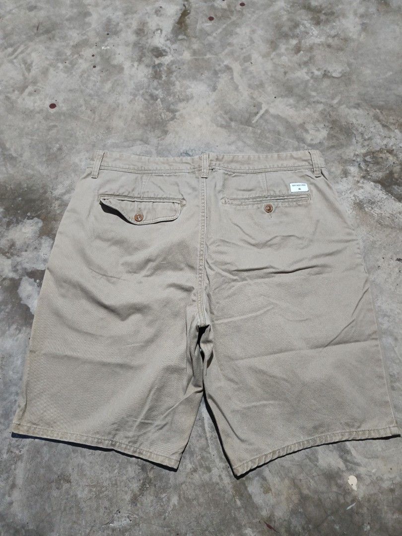 QUICKSILVER WATERMAN (Category: Jeans) located in Moalboal. Submitted by edgerlan2084345 (Listing ID 1349837446, Image 2). Description: .