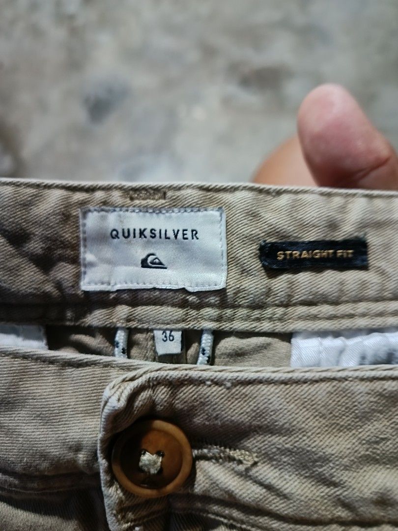 QUICKSILVER WATERMAN (Category: Jeans) located in Moalboal. Submitted by edgerlan2084345 (Listing ID 1349837446, Image 3). Description: .