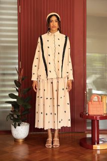 (Category: ) located in . Submitted by favouritethrift (Listing ID 1349838114, Image 1). Description: .