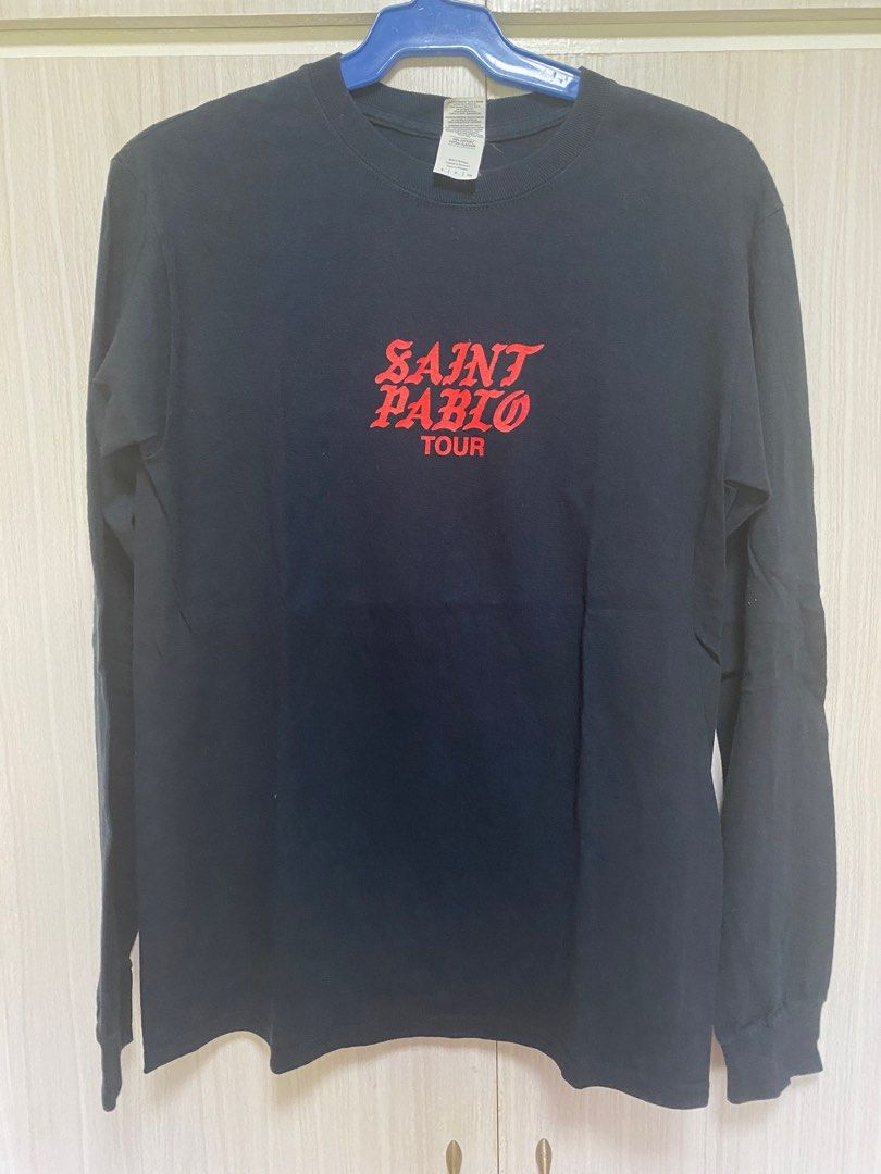 Kanye west concert merch longsleeves (Category: Tshirts & Polo Shirts ) located in Pasay City. Submitted by leugel (Listing ID 1349837572, Image 3). Description: Thrifted Saint Pablo Tour long sleeves Original Gildan No peeling from the decal No stains or signs of age Neck hole is not enlarged More photos available Price negotiable 26 inches length 18 inches width.
