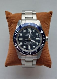 （分類：）位於 。 由 jpwatches 提交（商品編號 1349884876，圖片 1）。簡介： 。