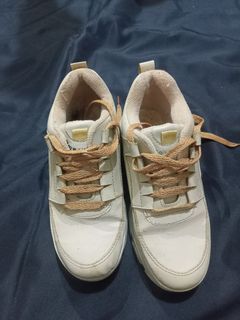 (Kategori: ) berada di . Dikirim oleh kendys21 (ID iklan 1349812302, Gambar 1). Deskripsi: .