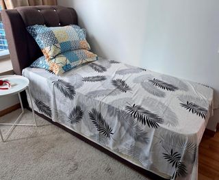 (Category: ) located in . Submitted by sabrinafull (Listing ID 1349823003, Image 1). Description: .