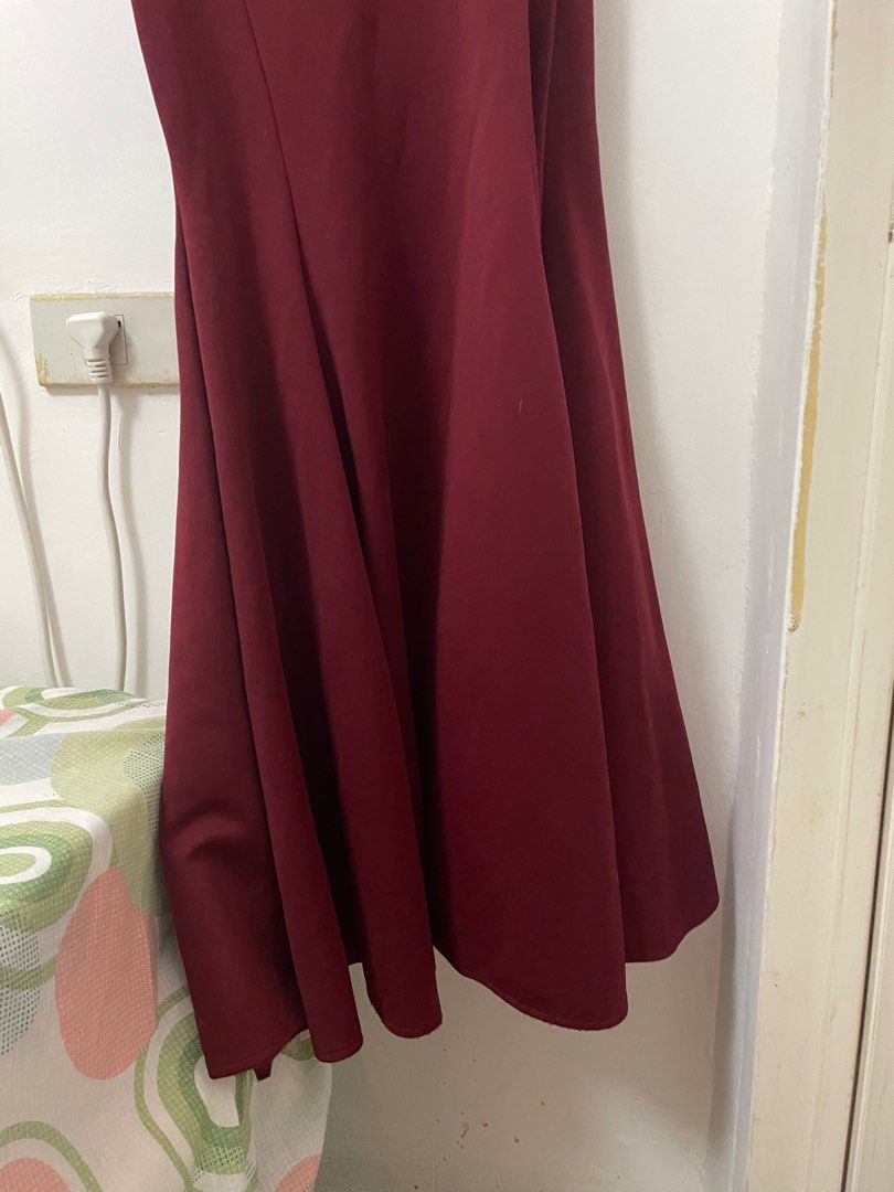 Venus cut evening dress gown (Category: Evening dresses & gowns) located in Taguig. Submitted by binabanesa (Listing ID 1349804491, Image 3). Description: Size is XS Never been worn Formal dress Gown Bridesmaid Prom night JS Prom .