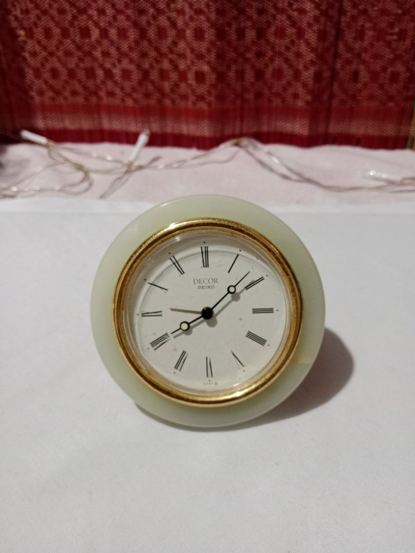 Vintage / Rare SEIKO DECOR (AR 820 M) marble table clock (Category: Clocks) located in Tabaco. Submitted by fritznicoleshoppe (Listing ID 1349857695, Image 1). Description: This is a Vintage / Rare / Original SEIKO DECOR (AR 820 M) marble table clock with alarm. Works perfectly including the alarm. Best for travelers, in your office or at your room♥️ * buyer can avail the FREEBIES of your choice.