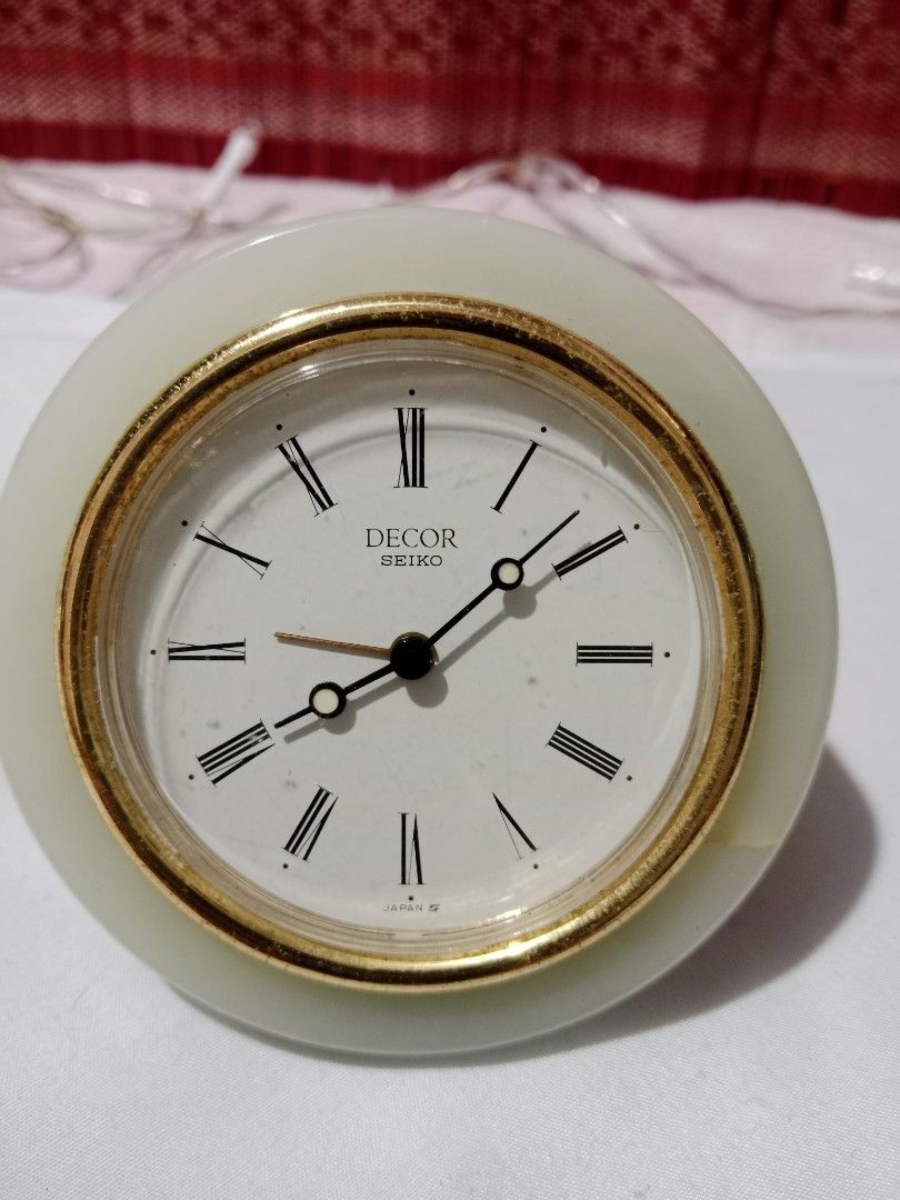 Vintage / Rare SEIKO DECOR (AR 820 M) marble table clock (Category: Clocks) located in Tabaco. Submitted by fritznicoleshoppe (Listing ID 1349857695, Image 2). Description: This is a Vintage / Rare / Original SEIKO DECOR (AR 820 M) marble table clock with alarm. Works perfectly including the alarm. Best for travelers, in your office or at your room♥️ * buyer can avail the FREEBIES of your choice.