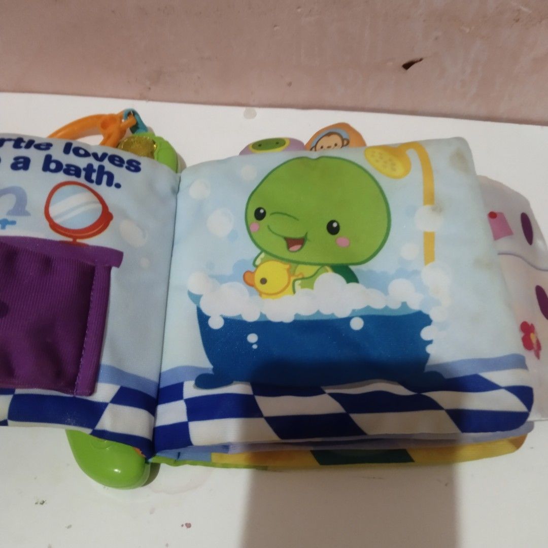 VTech baby toy (Category: Infant Playtime) located in Cavite. Submitted by dimple082 (Listing ID 1349869509, Image 3). Description: light sounds working.