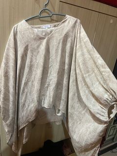 (Category: ) located in . Submitted by priluvclothes (Listing ID 1349860921, Image 1). Description: .
