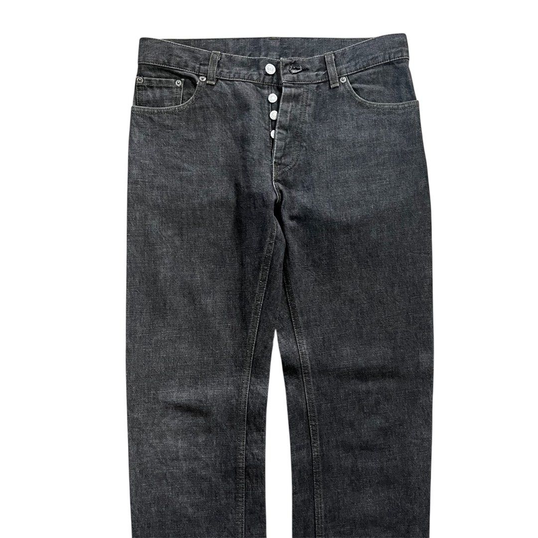 1999 Helmut Lang Classic Cut Denim (Category: Jeans) located in Quezon City. Submitted by jusjawnz (Listing ID 1350041790, Image 3). Description: Another pair of Lang jeans in charcoal grey featuring a 5-pocket construction and the renowned classic cut. tagged 31 waist - 16 (32) outseam - 40 inseam - 30.5 leg opening - 7.8 6,500 php .