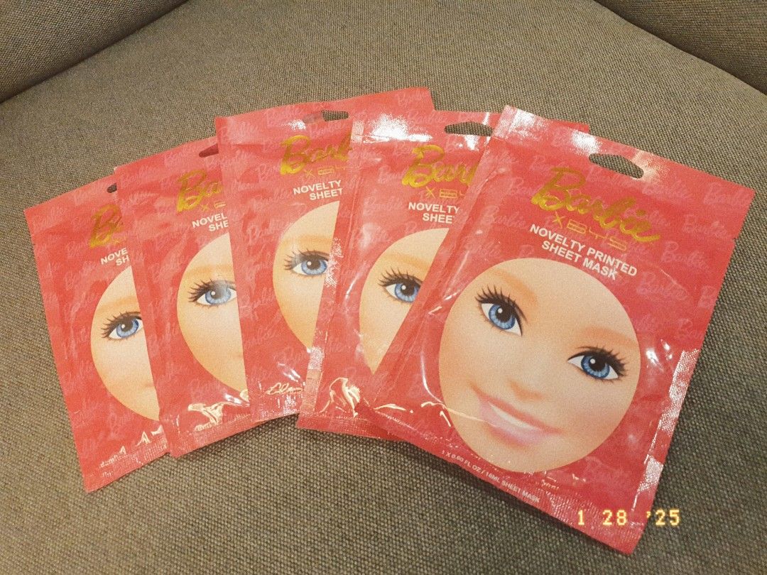 AUTHENTIC Barbie × Bys Novalty Facemask Bundle 5 pcs sheets (Category: Face Care) located in Manila. Submitted by outerwearsmanila (Listing ID 1350064041, Image 2). Description: BRAND New bys brand Barbie Collaboration Face mask set 5 pcs. original price 249.00 ech sale now for only 199.00@5 pcs.