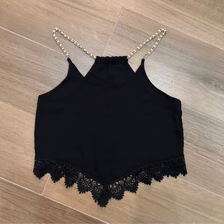 (Category: ) located in . Submitted by declutteredcloset_ (Listing ID 1349994762, Image 1). Description: .