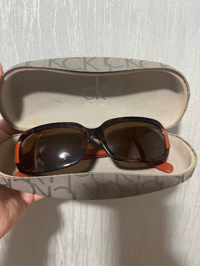 Calvin Klein Sunglasses (Category: Sunglasses & Eyewear) located in Bulacan. Submitted by shoptodmax (Listing ID 1350024323, Image 1). Description: Stored in Cabinet. .