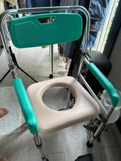 (Category: ) located in . Submitted by bwong95 (Listing ID 1349970107, Image 1). Description: .