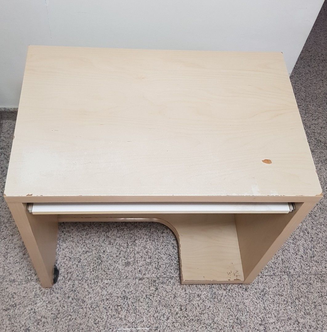 Computer table used (Category: Other Home Furniture) located in Singapore. Submitted by sk88sk (Listing ID 1349967890, Image 3). Description: computer table with wheels H75.5cm include wheels H70cm exclude wheels H65cm from floor to the pull out table L77cm W50cm top W 80cm include the pull out table Collection: my block at Sengkang.