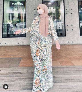 (Category: ) located in . Submitted by intanzha (Listing ID 1349976148, Image 1). Description: .