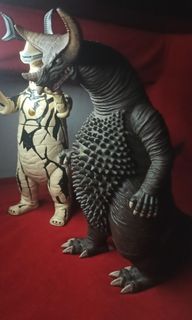 (Category: ) located in . Submitted by ultraman0505 (Listing ID 1350056567, Image 1). Description: .