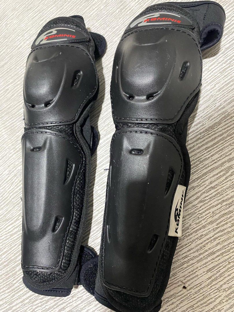 Komine Extreme Elbow Protector (Elbow Pads SK490) (Category: Other Motorcycles Parts and Accessories) located in Pasay City. Submitted by coffilm (Listing ID 1350039973, Image 1). Description: Komine bought from motoworld. Only used during electric scooter rides. No longer using these. .