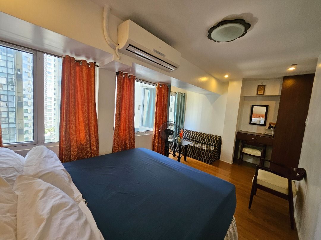 Loft type unit in BGC (Category: Apartments & Condos) located in Paranaque City. Submitted by athomephrealty (Listing ID 1350044822, Image 2). Description: PROPERTY DETAILS PROJECT NAME: FORT VICTORIA LOCATION: BGC, TAGUIG CITY FLOOR AREA: 45 SQM 2 BEDROOM LOFT TYPE 2 TOILET AND BATH FULLY FURNISHED Viewing strictly by appointment only. Pls contact: Maritoni A. Trinidad Real Estate Broker / Appraiser - At Home Ph Realty —-------------------------