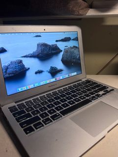 (Category: ) located in . Submitted by dumping_it_neat (Listing ID 1350014689, Image 1). Description: .