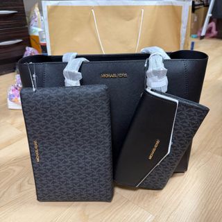 由 glassprotector (刊登 ID 1350052983，圖片 1) 提交，位於 的 (類別：)，說明：。