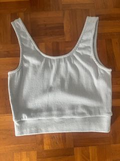 (Category: ) located in . Submitted by shopwithaa_ (Listing ID 1349958796, Image 1). Description: .