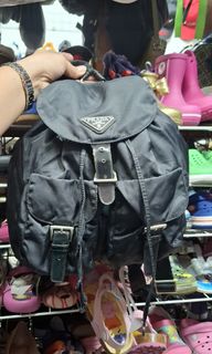 (Category: ) located in . Submitted by rhaizen_ukay (Listing ID 1349935515, Image 1). Description: .