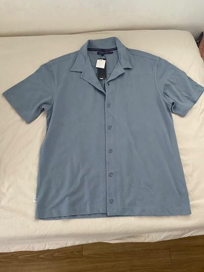 Regatta Camp Polo Shirt (Category: Tshirts & Polo Shirts ) located in Las Pinas. Submitted by phluid (Listing ID 1350032240, Image 1). Description: Regatta Camp Polo Shirt Size Medium (Relaxed Fit).