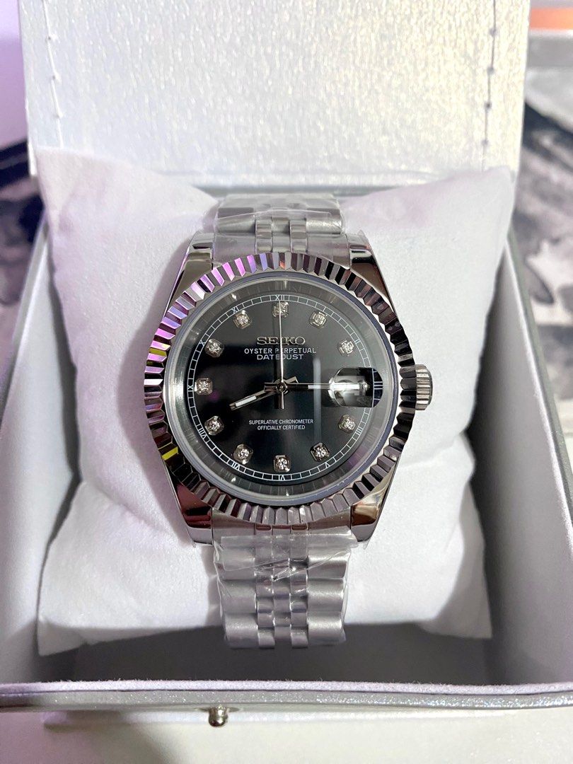 Seiko Mod Black Diamond Dial (Category: Luxury Watches) located in Manila. Submitted by jey09 (Listing ID 1350001180, Image 1). Description: Seiko Mod Black Diamond Dial •36mm •Automatic •Brand new •Nh35 Movement •Jubilee Bracelet •Sapphire Glass •Open back case •With Box and Paper Bag Price: ₱5000 Mop: Gcash, Maya or Bank Transfer Courier: Lbc, Lalamove or j&t.