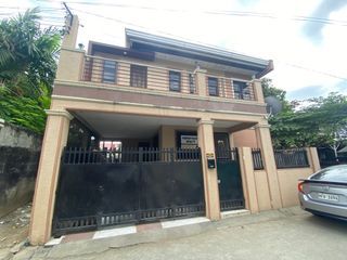 Single Detached House ( Clean Title)