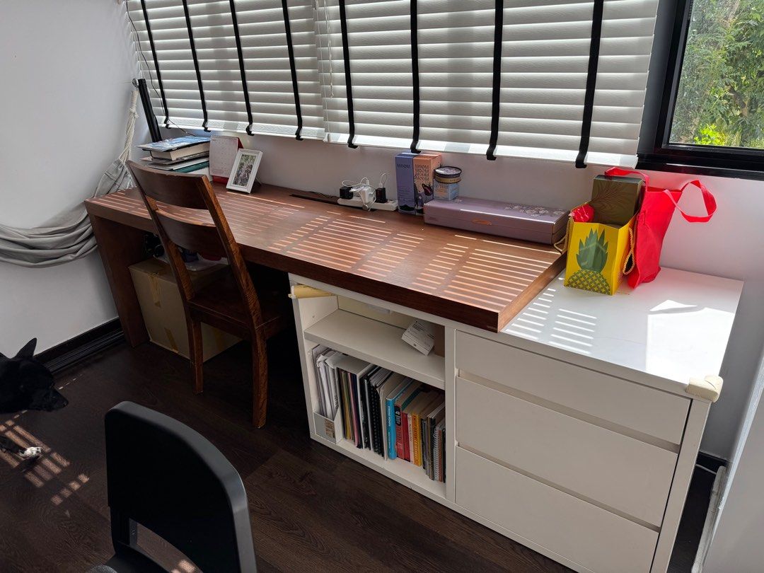 Study table (Category: Tables & Sets) located in Singapore. Submitted by ardnicel (Listing ID 1349951522, Image 2). Description: .