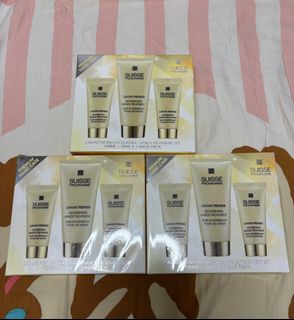 SWISS PROGRAMME  
Caviar Premier Nourishing Hands Treatment Set 3pcs 100ml+30ml+30ml hand cream62934744159746119