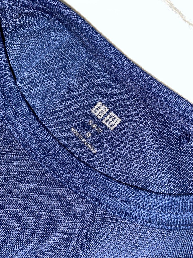 Uniqlo Navy Blue Plain Shirt (Category: Tshirts & Polo Shirts ) located in Manila. Submitted by puree06 (Listing ID 1349923092, Image 3). Description: .