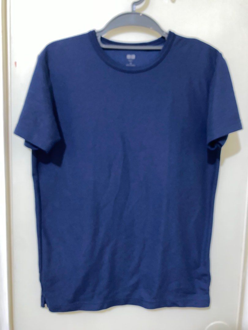 Uniqlo Navy Blue Plain Shirt (Category: Tshirts & Polo Shirts ) located in Manila. Submitted by puree06 (Listing ID 1349923092, Image 2). Description: .