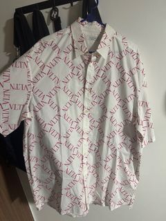 (Category: ) located in . Submitted by heyclearmywardrobepls (Listing ID 1350047733, Image 1). Description: .