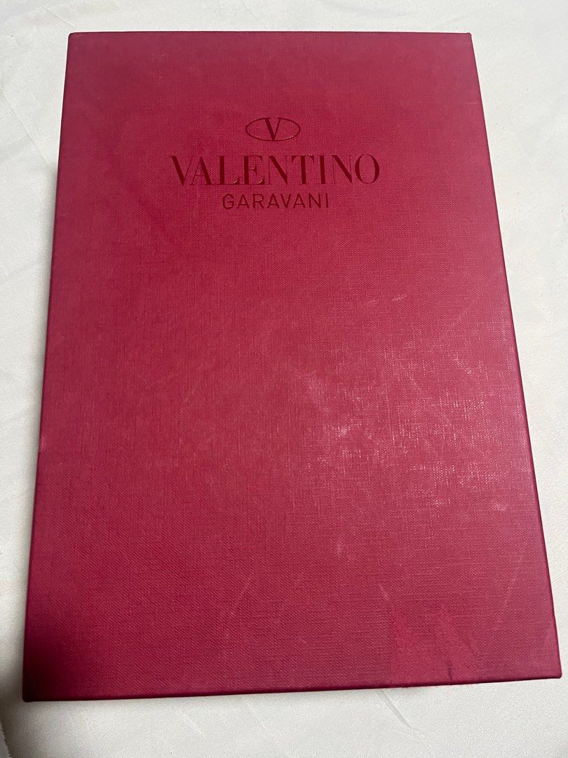 Valentino Sneakers (Category: Sneakers) located in Bulacan. Submitted by shoptodmax (Listing ID 1350023374, Image 1). Description: Complete with box, dustbag, carecards, extra stud and unused extra lace.