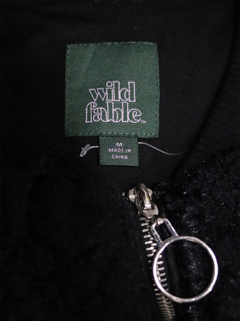 WILD FABLE Black Textured Bomber Jacket (Preloved) M (Category: Coats, Jackets and Outerwear) located in Catarman. Submitted by almostfridayph (Listing ID 1350045353, Image 2). Description: Brand: WILD FABLE Condition: Very Good Size: Medium Php 480 Dimensions Chest: 20" Length: 19" Kindly manage your expectations Our items are thrifted but in excellent condition NO RETURN, NO EXCHANGE Actual product color may vary from the images shown. Every mo