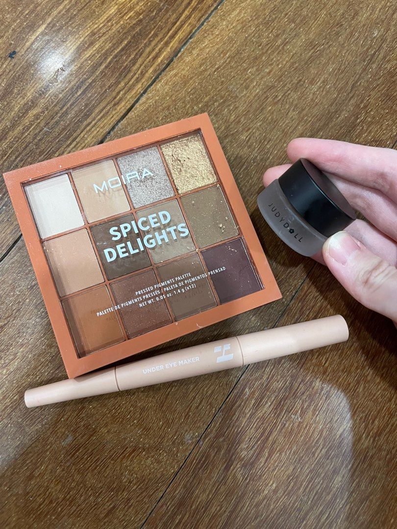 Assorted makeup (Category: Makeup) located in Kuala Lumpur. Submitted by jul1a_ (Listing ID 1350176708, Image 1). Description: - Can be sold separately: - Moira spiced delights palette (RM30) - Judydoll Pot Gel Eyeliner - Brown (RM10) - HOLIKA HOLIKA Under Eye Marker 01 (RM10) .