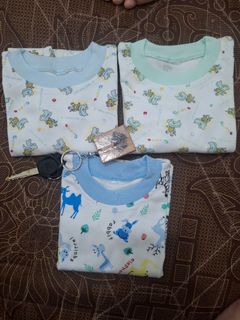 (Kategori: ) berada di . Dikirim oleh mystuffbysarah (ID iklan 1350140392, Gambar 1). Deskripsi: .