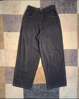 (Category: ) located in . Submitted by adeeppp (Listing ID 1350148578, Image 1). Description: .