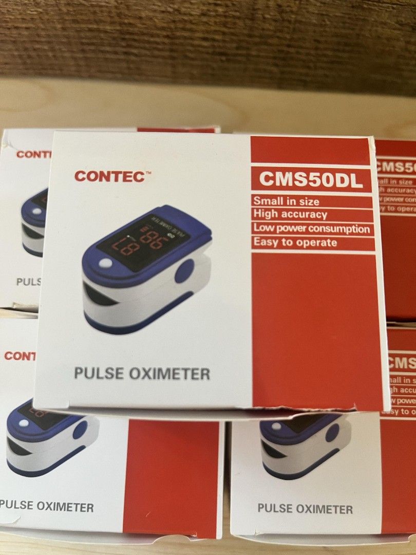 Contec Pulse Oximeter CMS50DL (Adult) (Category: Medical Supplies & Tools) located in Antipolo. Submitted by canyonmoo (Listing ID 1350145123, Image 3). Description: Helloooo! They're authentic, never used, and pwede siya pang long-term use. Features: ♡ Measures Pulse Oxygen Saturation (SpO₂) & Pulse Rate ♡ User-friendly: Just place your finger for quick and accurate readings ♡ Can be used at home, clinic, retdems, or travel use ♡ Comes with batt