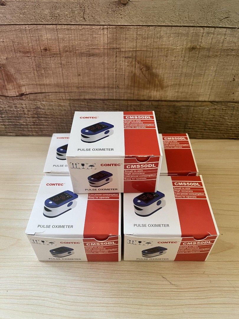 Contec Pulse Oximeter CMS50DL (Adult) (Category: Medical Supplies & Tools) located in Antipolo. Submitted by canyonmoo (Listing ID 1350145123, Image 1). Description: Helloooo! They're authentic, never used, and pwede siya pang long-term use. Features: ♡ Measures Pulse Oxygen Saturation (SpO₂) & Pulse Rate ♡ User-friendly: Just place your finger for quick and accurate readings ♡ Can be used at home, clinic, retdems, or travel use ♡ Comes with batt