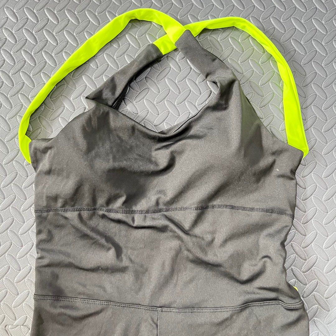 Crisscross Backless Shein Jumpsuit Workout Attire (Category: Activewear) located in Pasig City. Submitted by annaagra (Listing ID 1350144406, Image 2). Description: Black YellowGreen Shein Crisscross Backless Jumpsuit Workout -Size Large -color black and yellow green -crisscross strap, backless -jumpsuit one piece workout attire -used once or twice for youtube workout video -with removable padding -bought from Shein Location: Pasig Buyer will sho