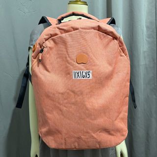 (Category: ) located in . Submitted by dfgthriftology2.0 (Listing ID 1350134667, Image 1). Description: .
