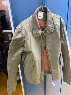 （分類：）位於 。 由 saintshing36468 提交（商品編號 1350218480，圖片 1）。簡介： 。