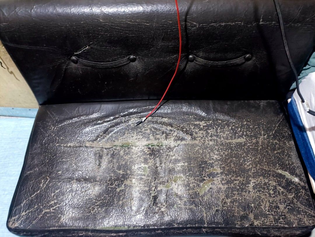 Free sofa (Category: Sofas) located in Makati City. Submitted by nowayidc (Listing ID 1350103718, Image 1). Description: this is for free - pick up only mabigat - matibay yung frame - pa upholstery nyo na lang.