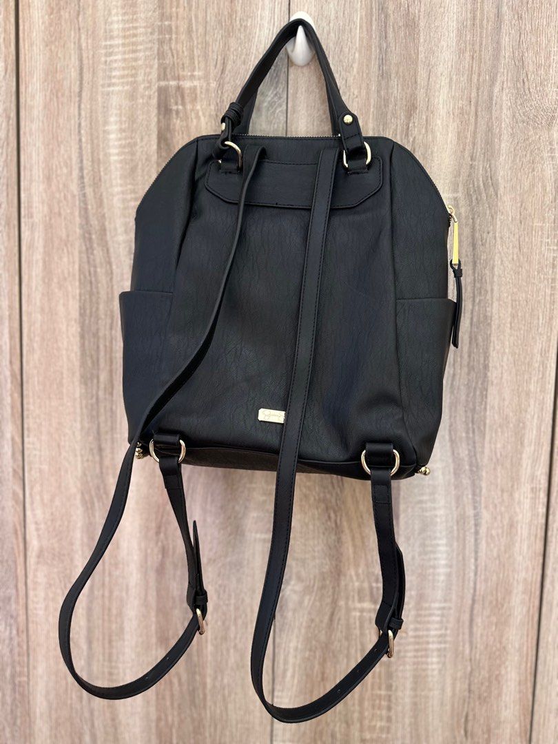 Jessica Simpson Camille Backpack (Category: Backpacks) located in Bauang. Submitted by bamarn (Listing ID 1350084171, Image 2). Description: .