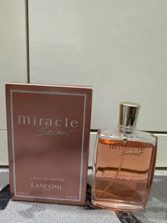 (Category: ) located in . Submitted by fncouture (Listing ID 1350090612, Image 1). Description: .