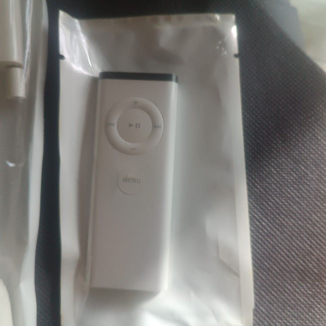 MacBook Controller （分類：手提電腦）位於 Hong Kong。 由 stan1989 提交（商品編號 1350134083，圖片 1）。簡介： 。