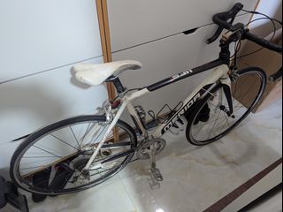 （分類：）位於 。 由 wtfleochan 提交（商品編號 1350109812，圖片 1）。簡介： 。